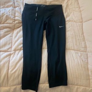 Nike Running Dri-Fit Cropped Legging